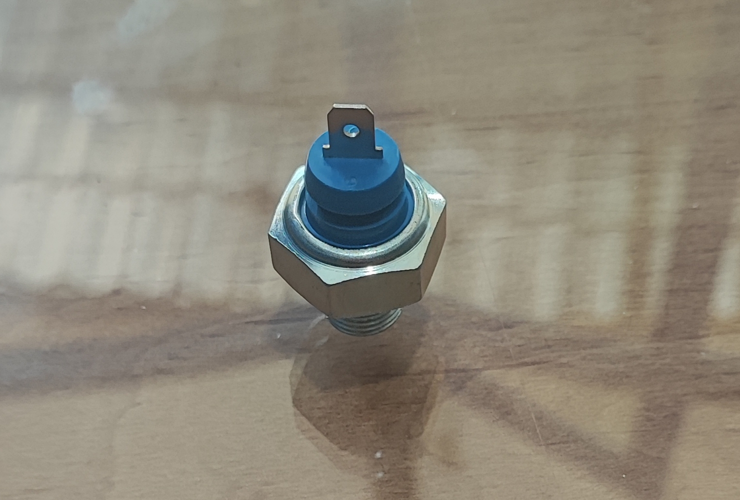 فشنگی روغن موتور ام وی ام 315